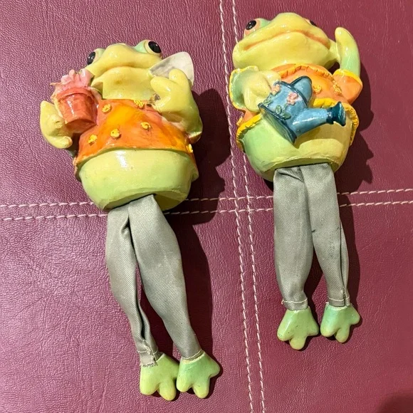 Vintage Frog Gardeners Shelf Sitter Figurines - Picture 7 of 9